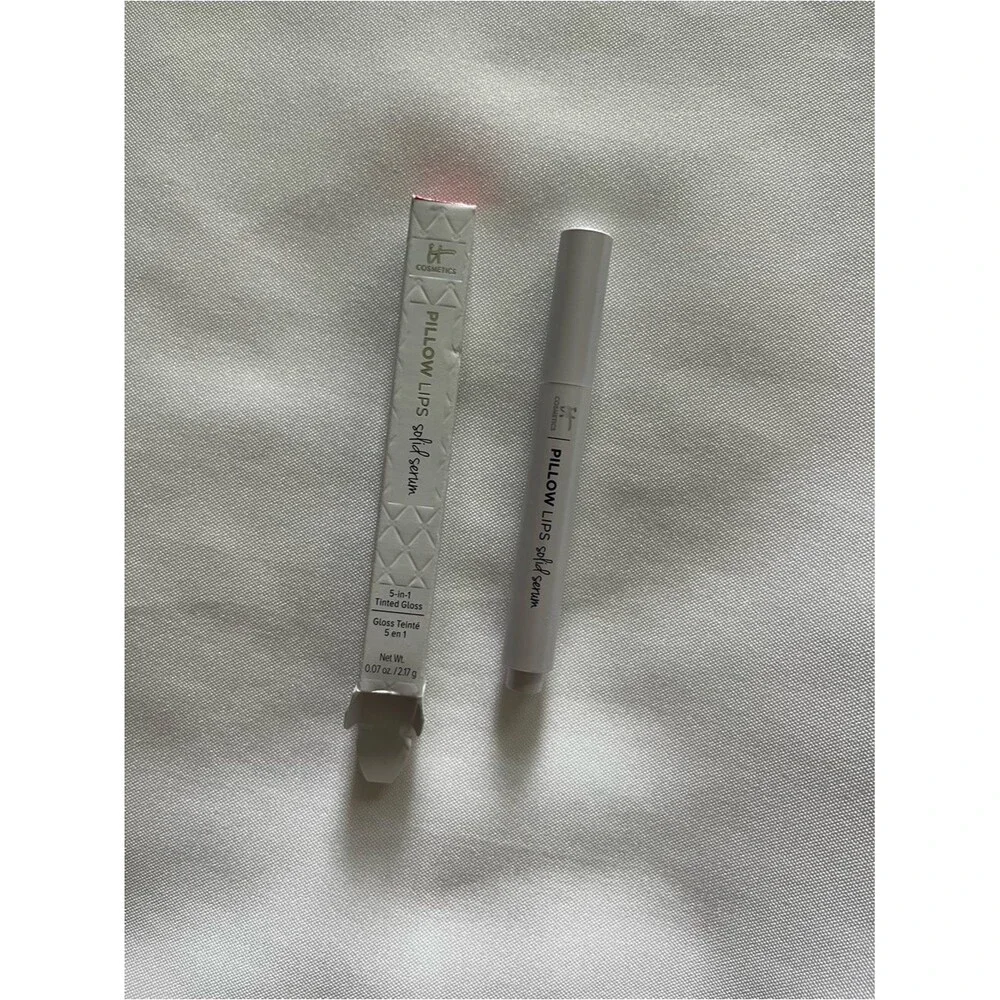 IT Cosmetics Pillow Lips Solid Serum Lip Gloss Shade Wink Full Size 2.17 G NWT